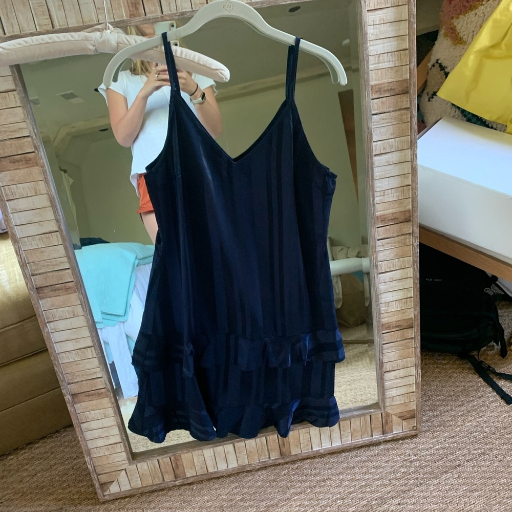 NAVY DRESS